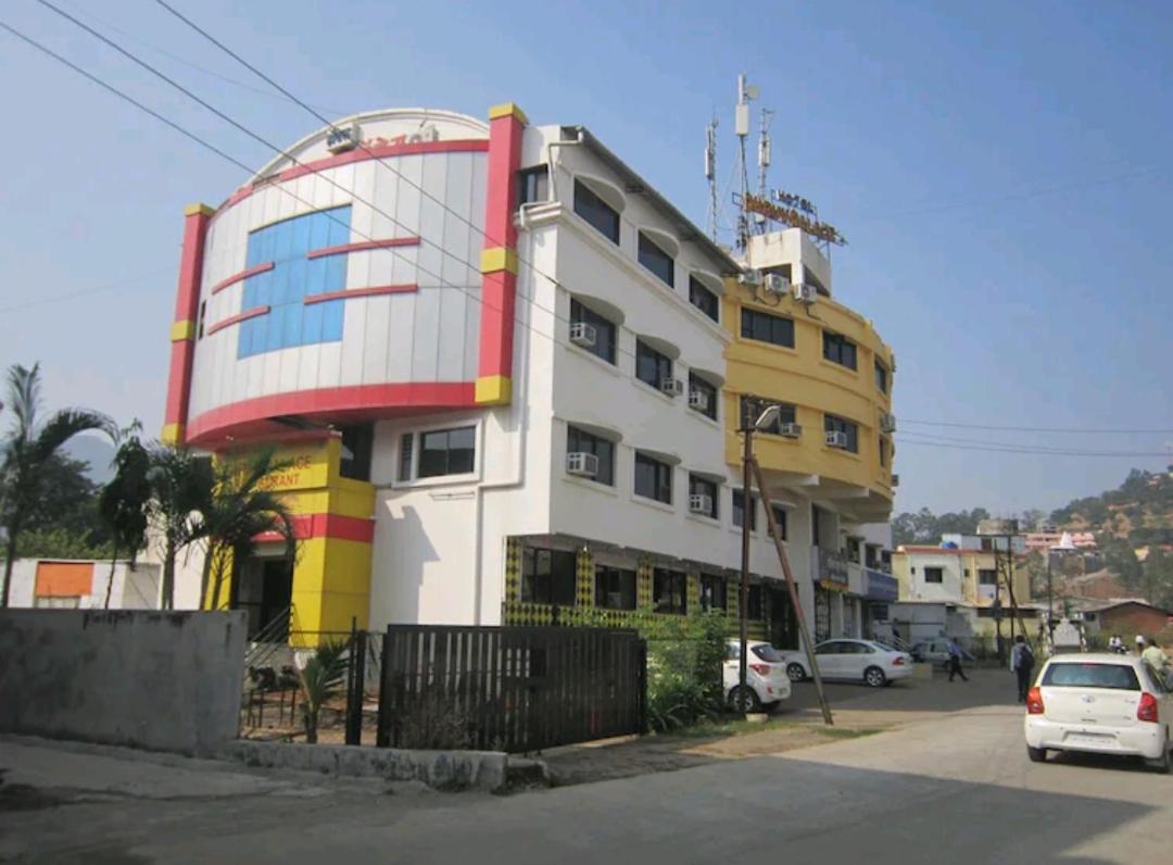 Hotel Dhruv Palace Trimbak Exterior photo