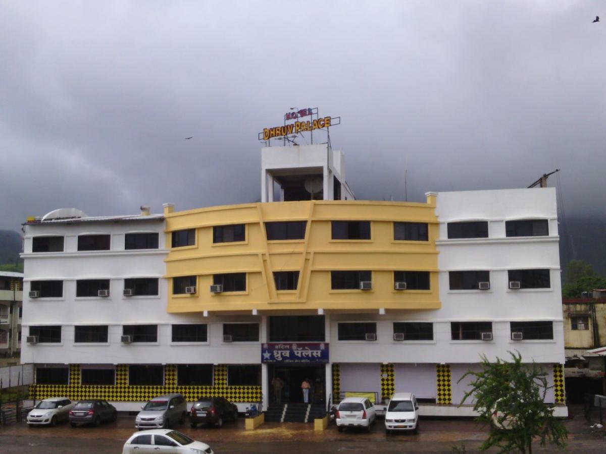 Hotel Dhruv Palace Trimbak Exterior photo